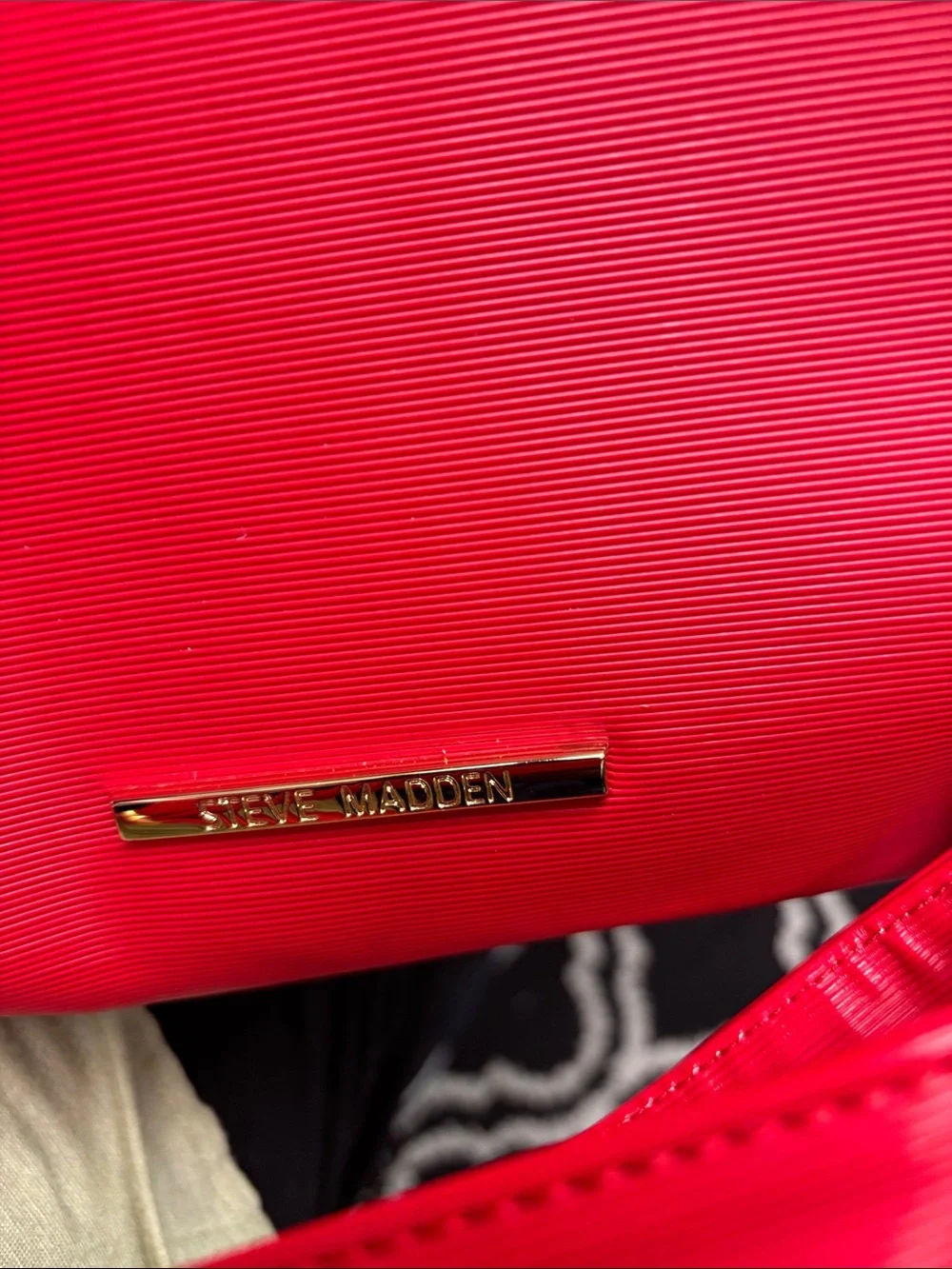 Steve Madden Red Logo back pack/laptop Tote - Pristine, no call out - NWT#020